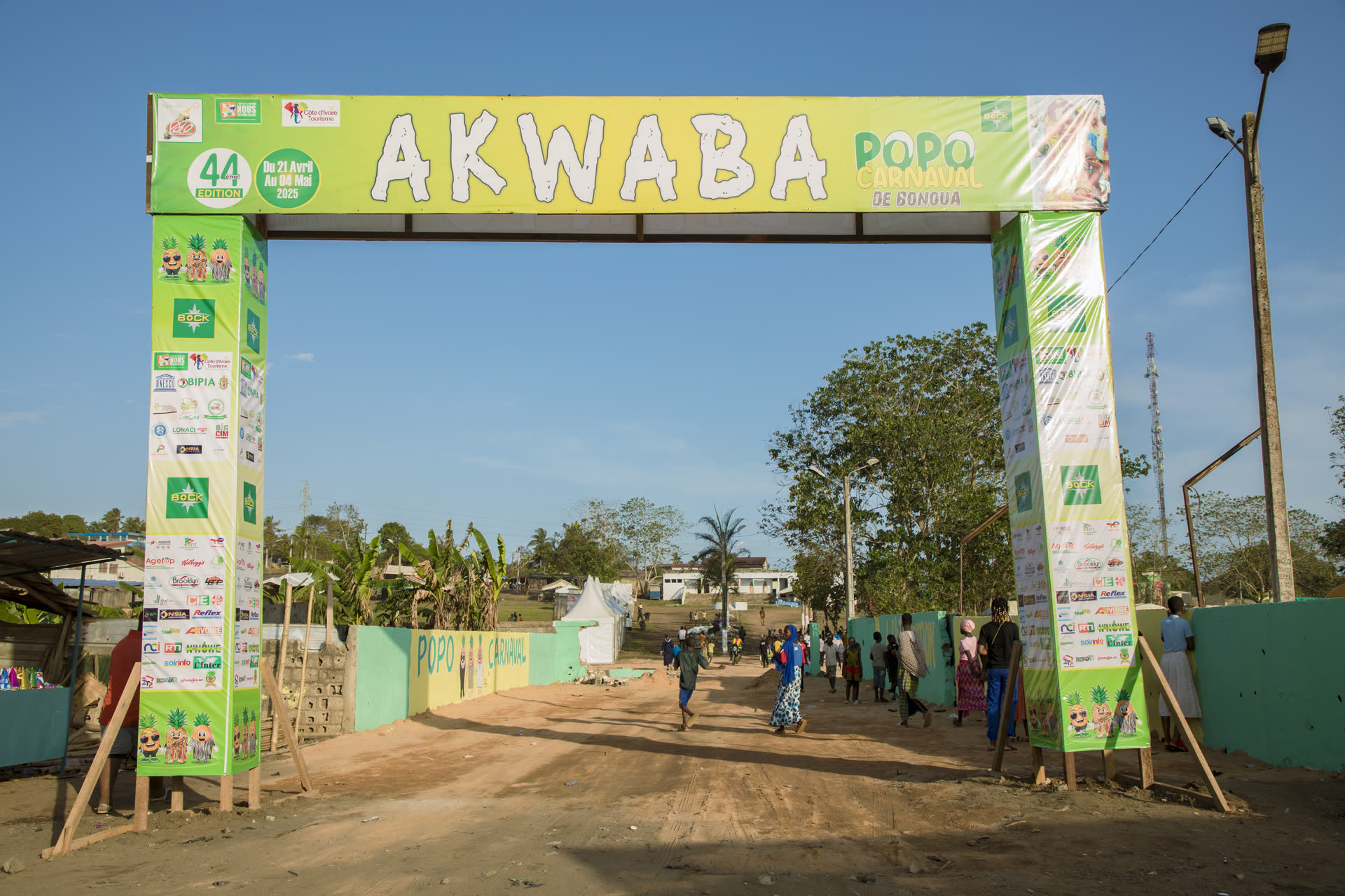 Village du Popo Carnaval à Bonoua pendant l'édition 2025
